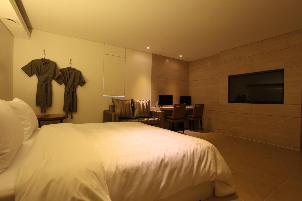 Lusso Hotel Szöul Szoba fotó