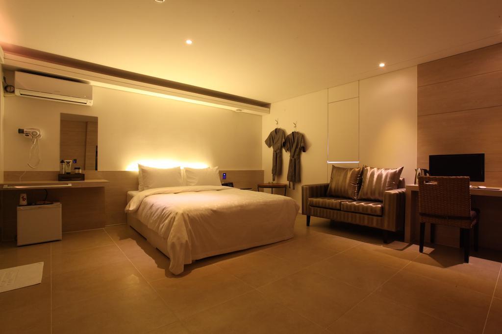 Lusso Hotel Szöul Szoba fotó